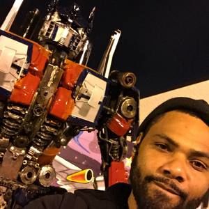 Meet your Posher, Hashim